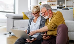 couple_donating_living_room